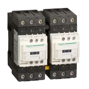 Реверсивный контактор Schneider Electric TeSys LC2D EVERLINK 3P 40А 440/110В AC 18.5кВт (ШНАЙДЕР) Реверсивный контактор Schneider Electric TeSys LC2D EVERLINK 3P 40А 440/110В AC 18.5кВт (ШНАЙДЕР)